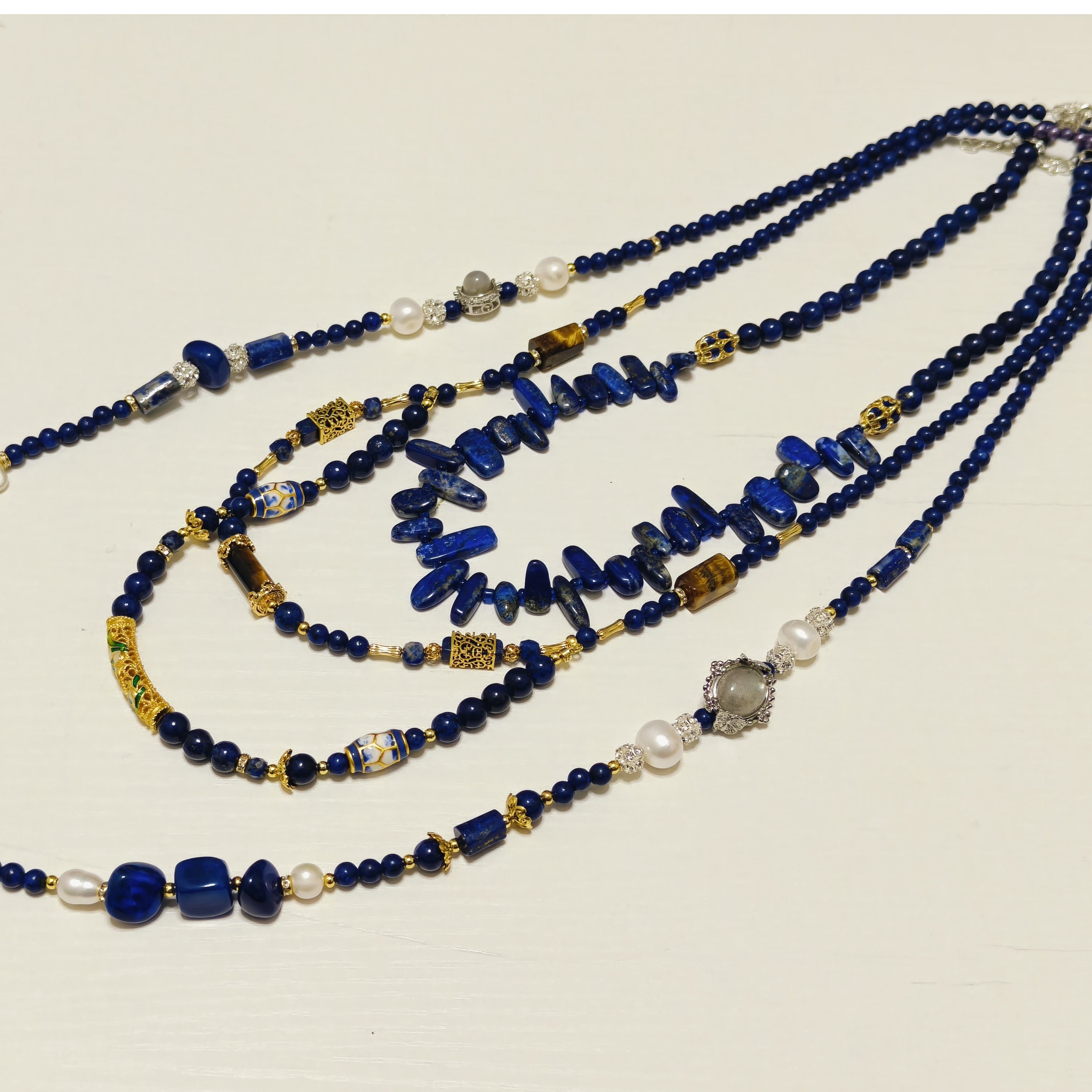 Handmade Premium Crystal Necklace | Artisan Woven Jewelry with Alloy Accents | Elegant Sparkling Statement Necklace for Women (MAC344)