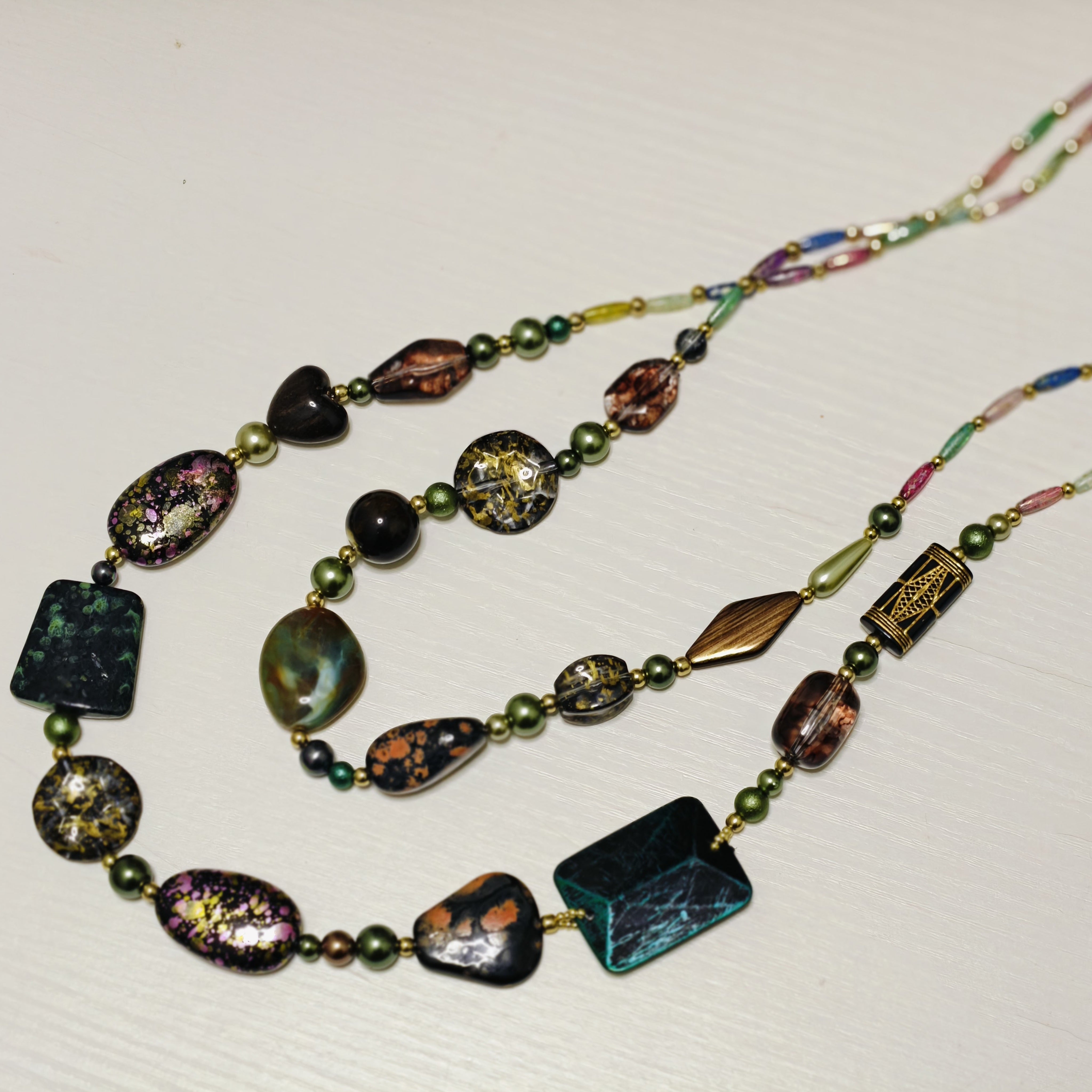 Handmade Premium Crystal Necklace | Artisan Woven Jewelry with Alloy Accents | Elegant Sparkling Statement Necklace for Women (MAC344)