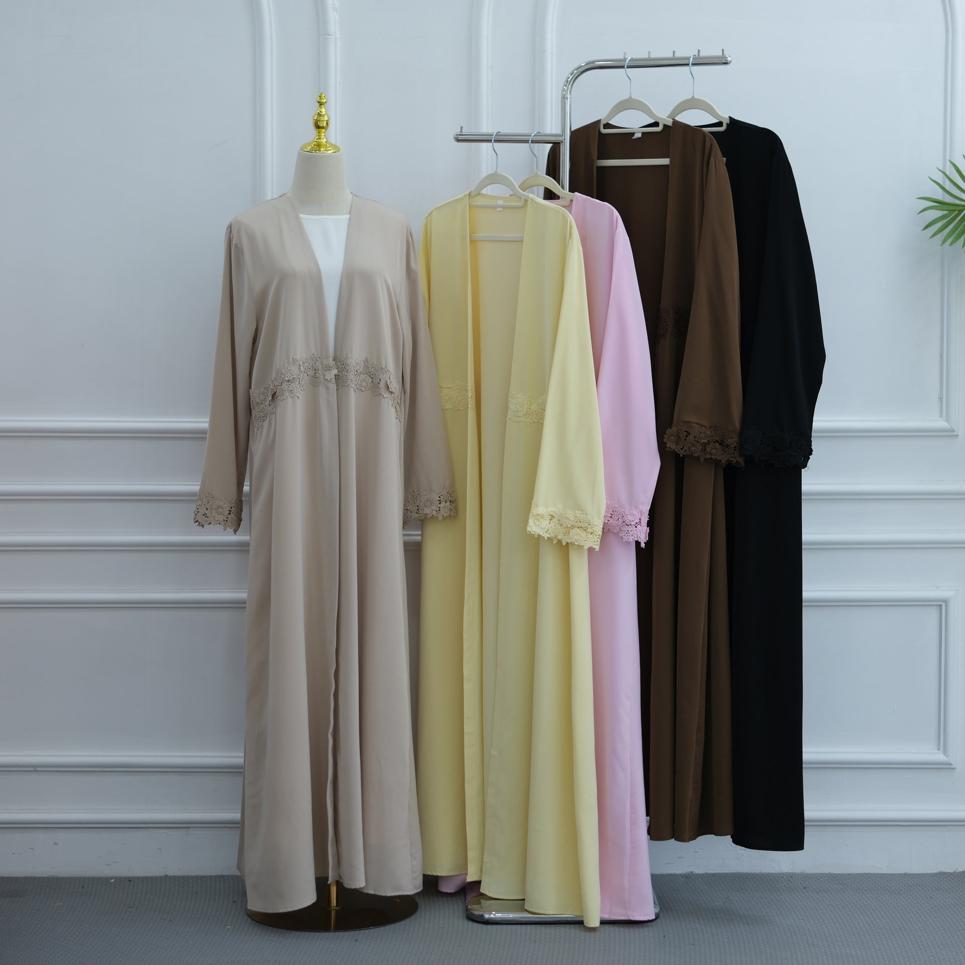 3D Floral Lace Trim Open Abaya(MOA336)