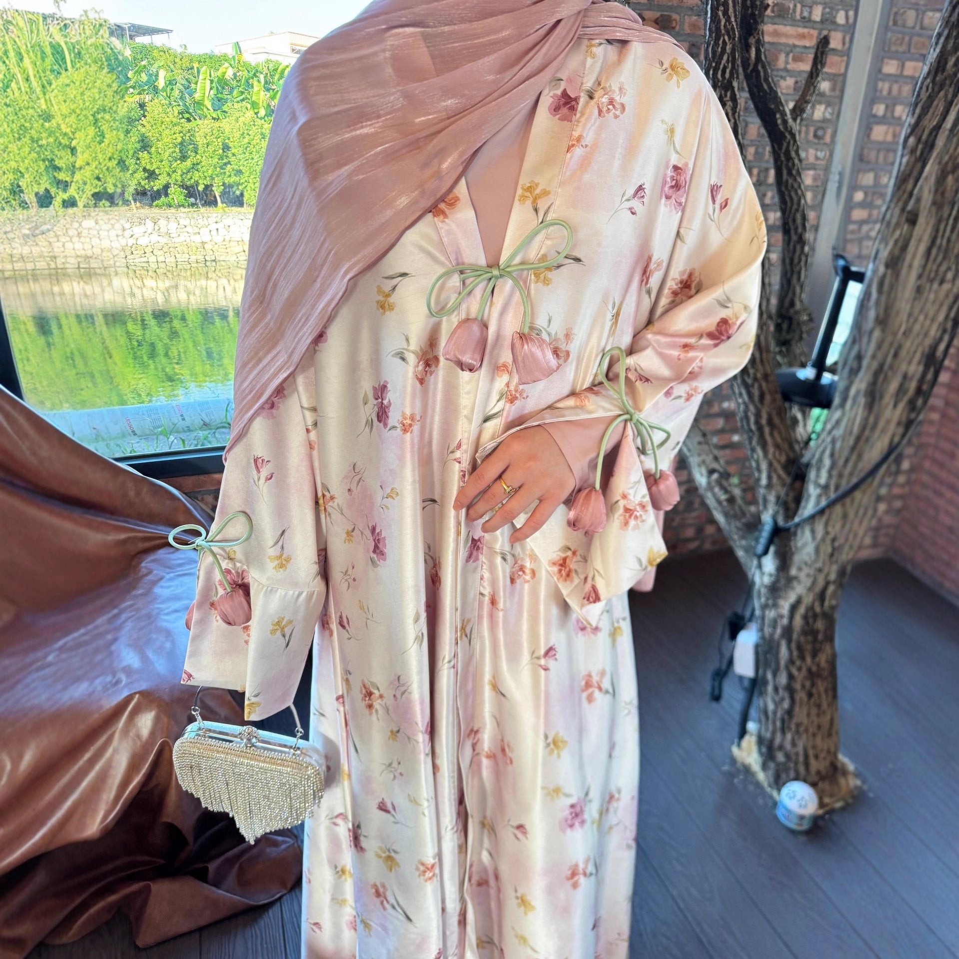 Tulip Print Satin Abaya Set with Jacket | Two-Piece Kimono Outfit(MOA270)