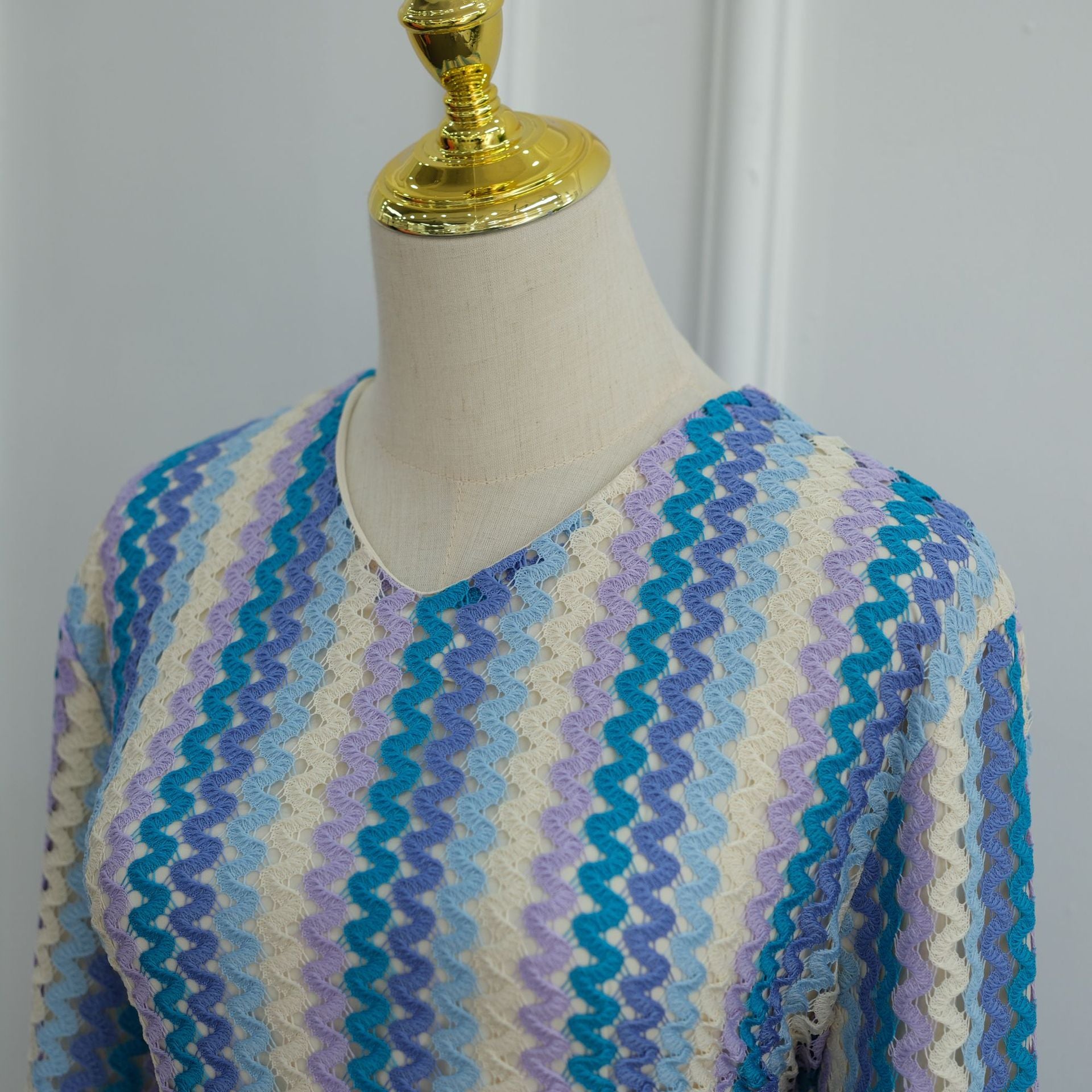 Rainbow Jacquard Flared-Sleeve Maxi Dress(MS486)