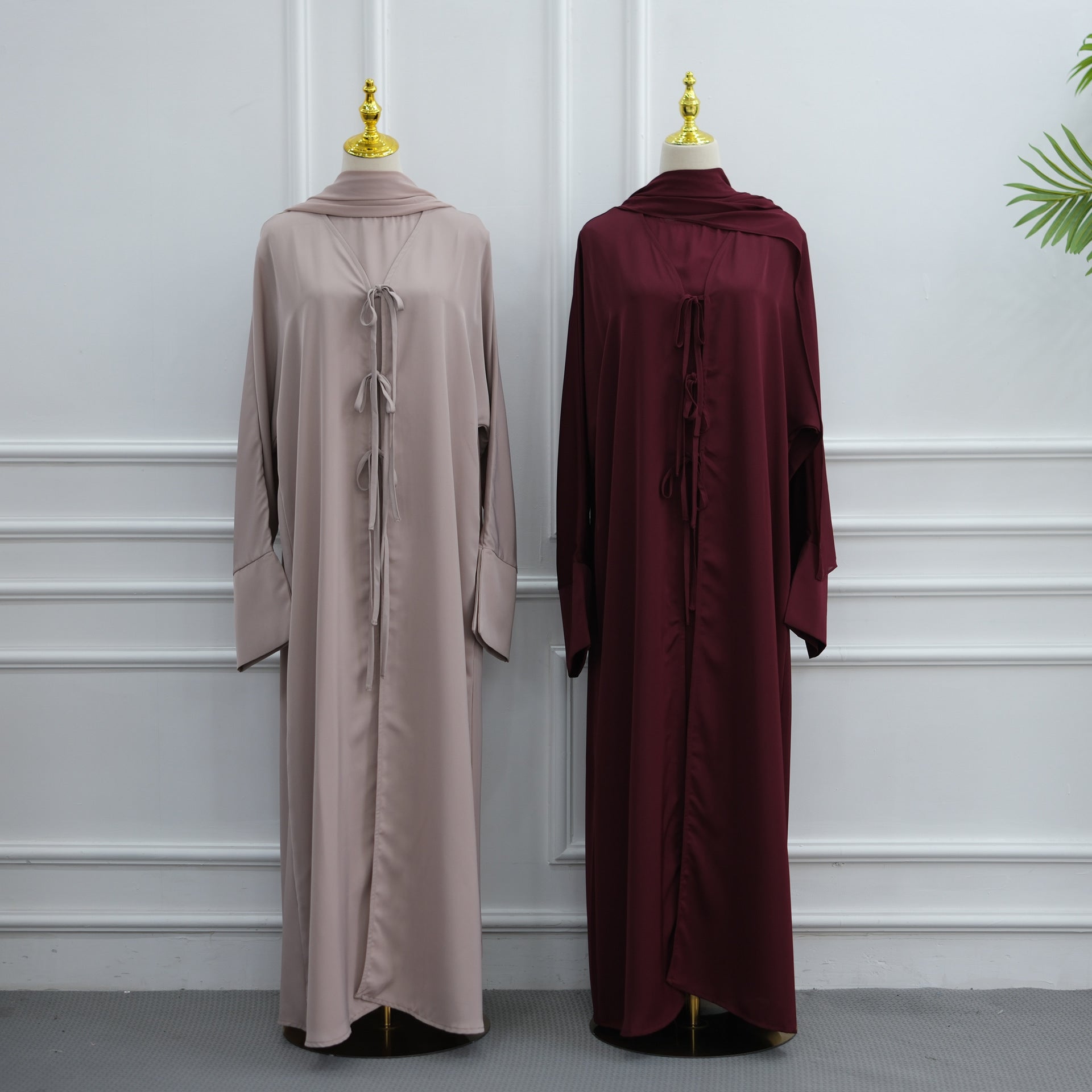 Nida Three-Piece Open Abaya Set(MOA340)