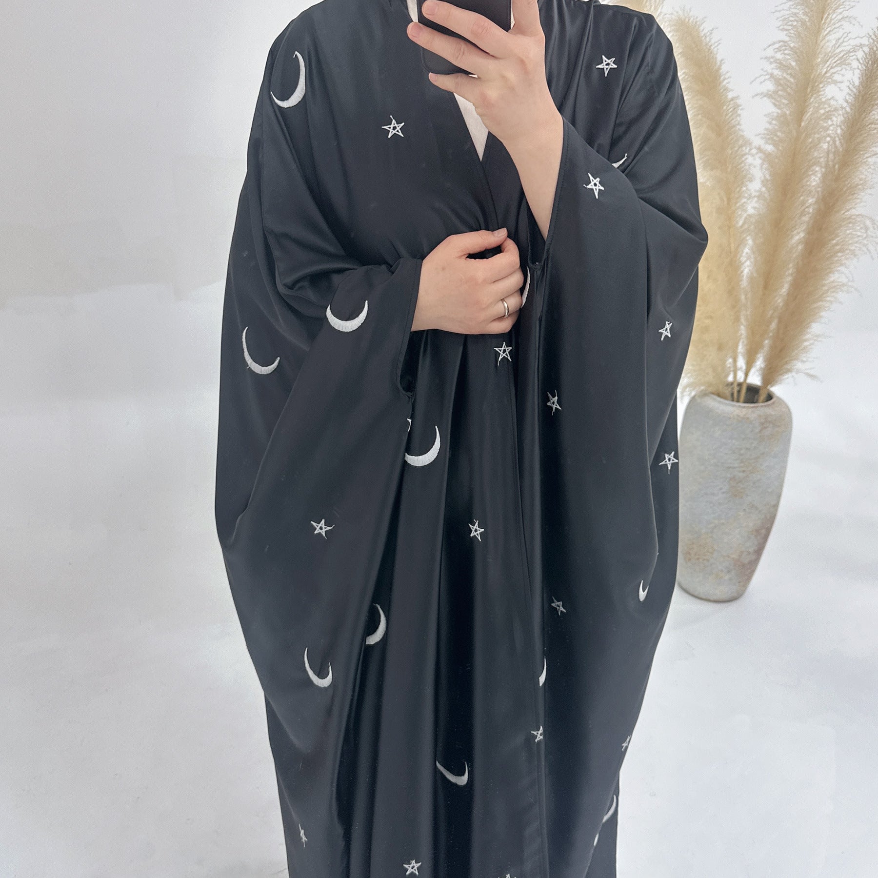 MOA043 Eid Abaya Design Mond und Stern Stickerei Open Abaya