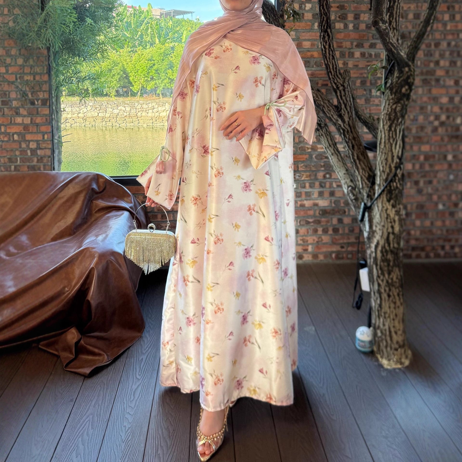Tulip Print Kaftan Abaya with Ribbon Ties | Pullover Gown(MA376)
