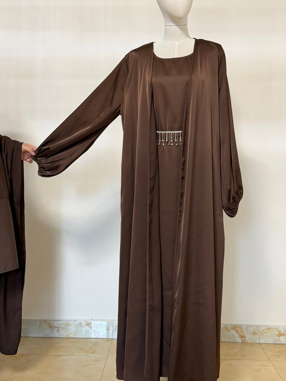 Satin Three-Piece Abaya Set – Archive Open Abaya Robe