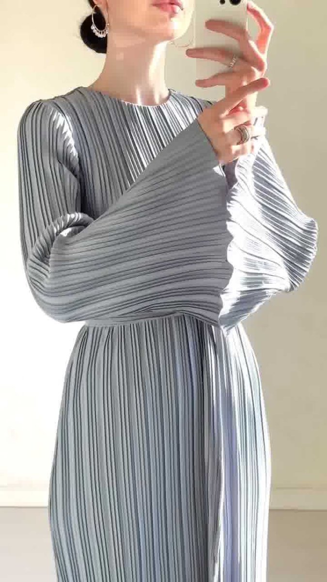 Autumn New Pleated Flared Sleeve Wedding Guest Dress Abaya with Belt. (MA193) - Mariam's Collection