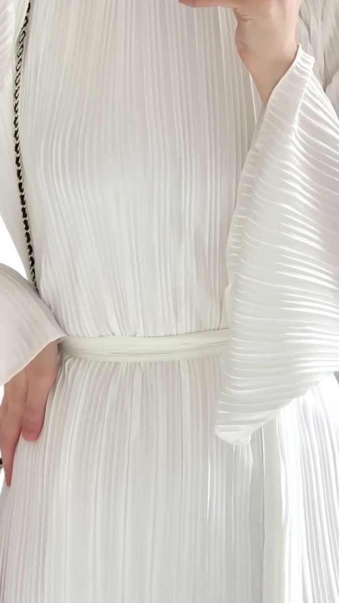 Autumn New Pleated Flared Sleeve Wedding Guest Dress Abaya with Belt. (MA193) - Mariam's Collection