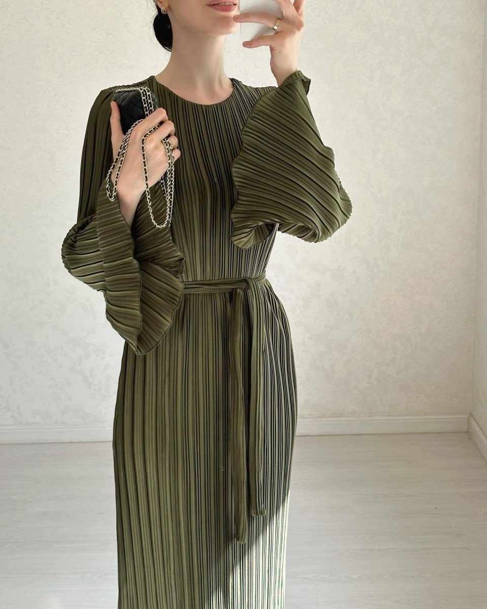 Autumn New Pleated Flared Sleeve Wedding Guest Dress Abaya with Belt. (MA193) - Mariam's Collection