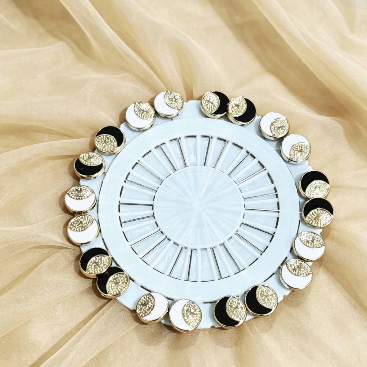 Black & White Enamel Hijab Pins Set(MAC434) - Mariam's Collection