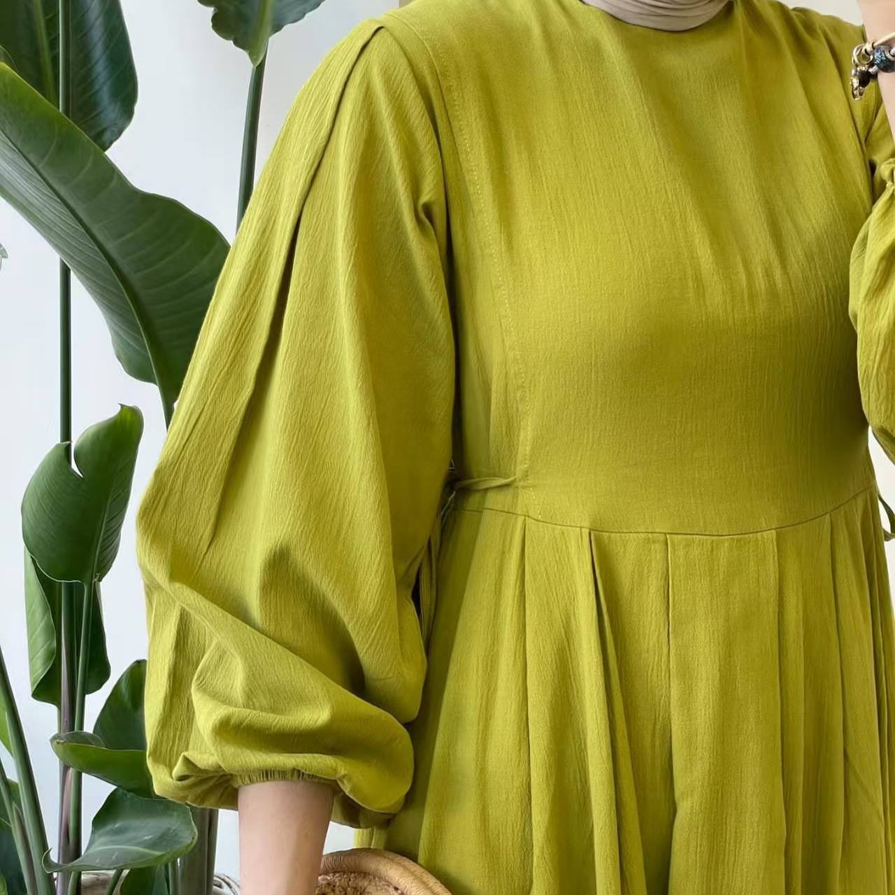 Tie-Waist Bubble Sleeve Abaya | Pleated Maxi Dress with Back Zip(MA364)