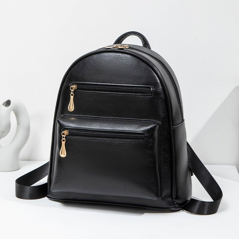 Angled three-quarter view of the everyday city backpack