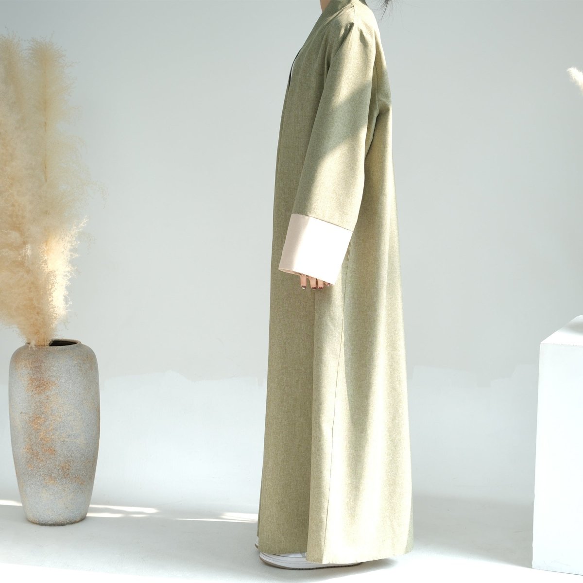 Color Blocking Sleeves Maxi Open Abaya (MOA038) - Mariam's Collection