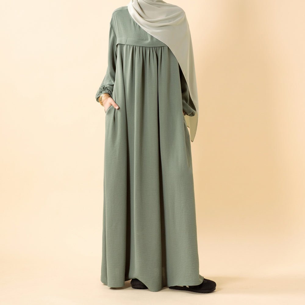 Crepe Abaya with Secure Pockets for Umrah (MA386) - Mariam's Collection