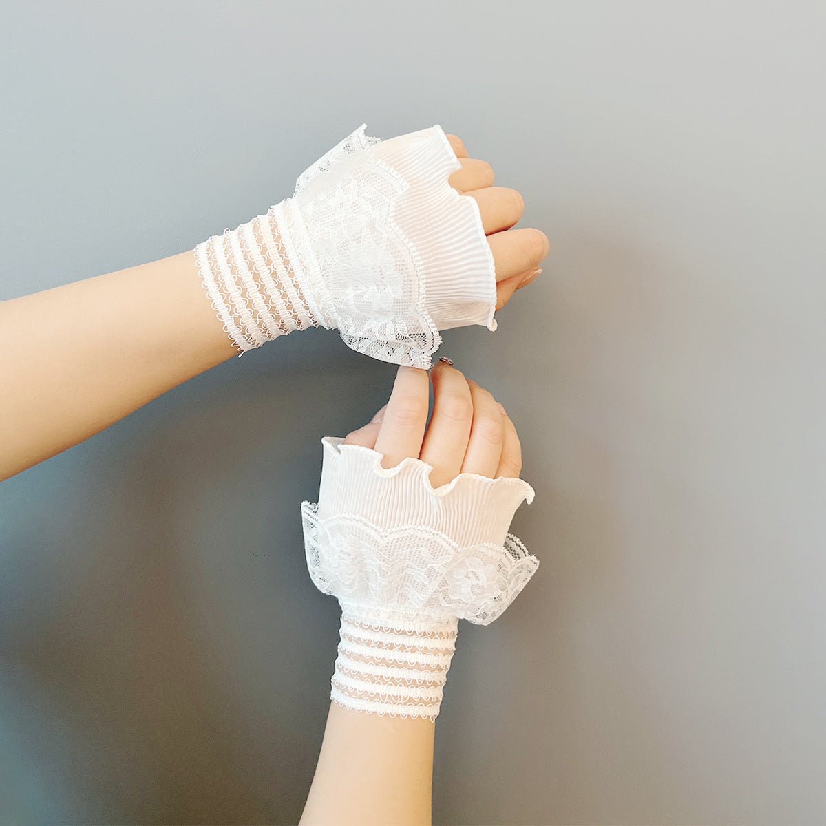 Double Layer Lace Ruffle Cuff Sleeves — Detachable Lace Wrist Cuffs