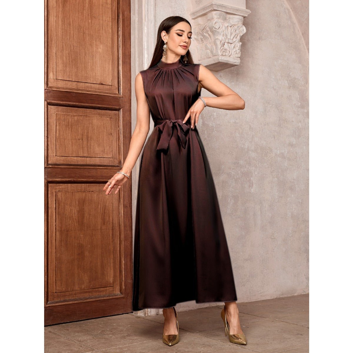 Elegant Brown & Black Bat Sleeve Robe Abaya | Gold Thread Embroidered Maxi Dress with Detachable Belt(MOA215) - Mariam's Collection