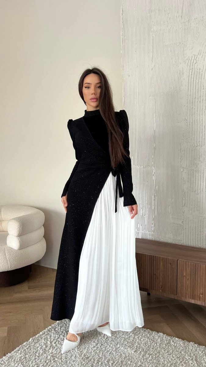 Elegant High Neck Long Sleeve Black & White Spliced Pleated Dress Abaya with Puffed Shoulders. (MA195) - Mariam's Collection