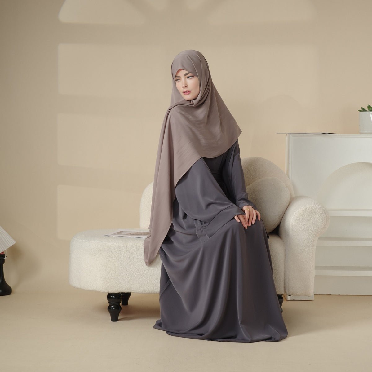 Elegant Solid Color Abaya For Muslimahs (MA036) - Mariam's Collection