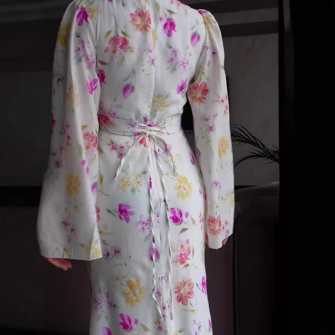 Elegant Sweetheart Neckline Floral Print Bells Sleeve Dress Abaya with Waist Tie. (MA210) - Mariam's Collection