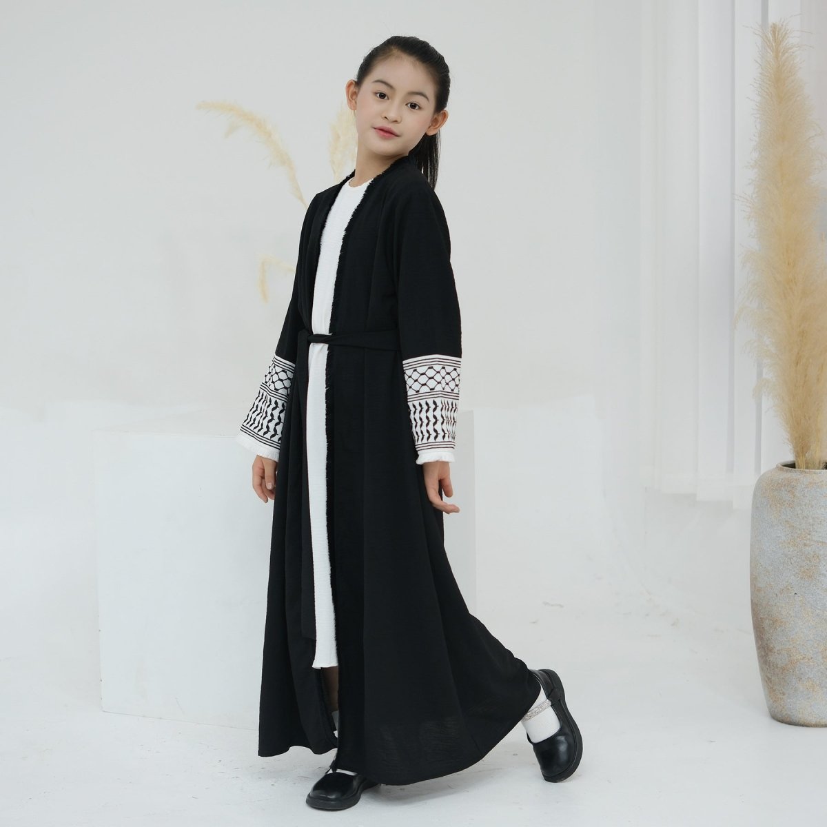Embroidered Children's Abaya Set Pakistan Geometric Print Robe Abaya with Matching Belt. (MKG015) - Mariam's Collection