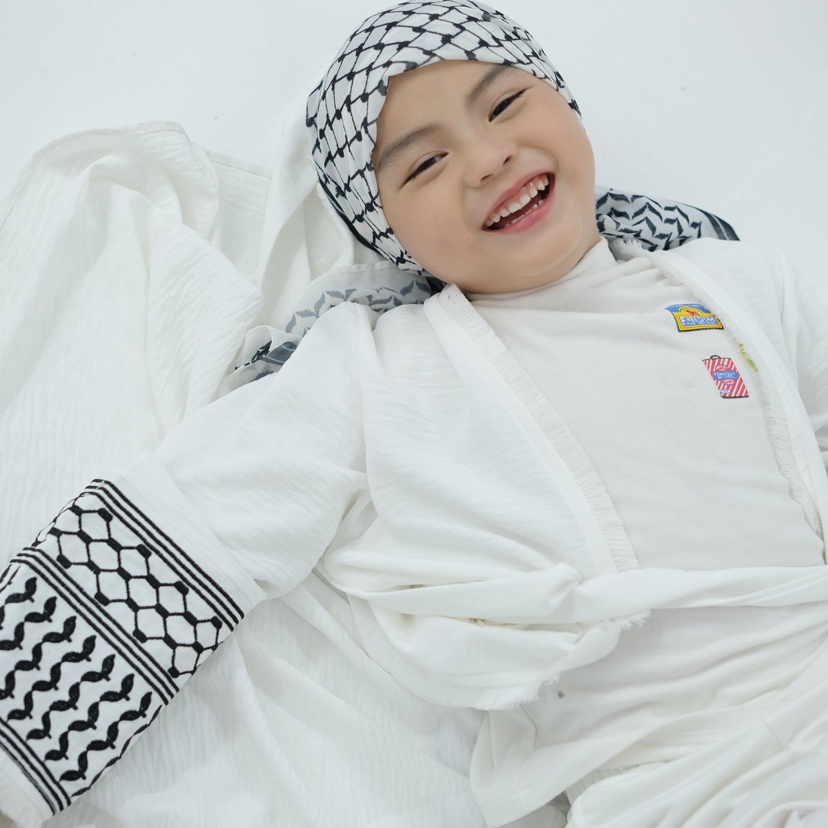 Embroidered Children's Abaya Set Pakistan Geometric Print Robe Abaya with Matching Belt. (MKG015) - Mariam's Collection