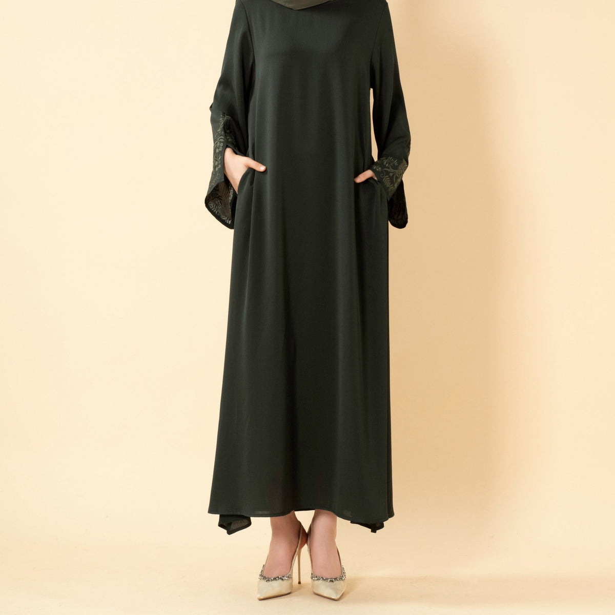 Floral Embroidered Cuff Abaya | Umbrella-Cut Zoom Maxi Dress(MA342) - Mariam's Collection