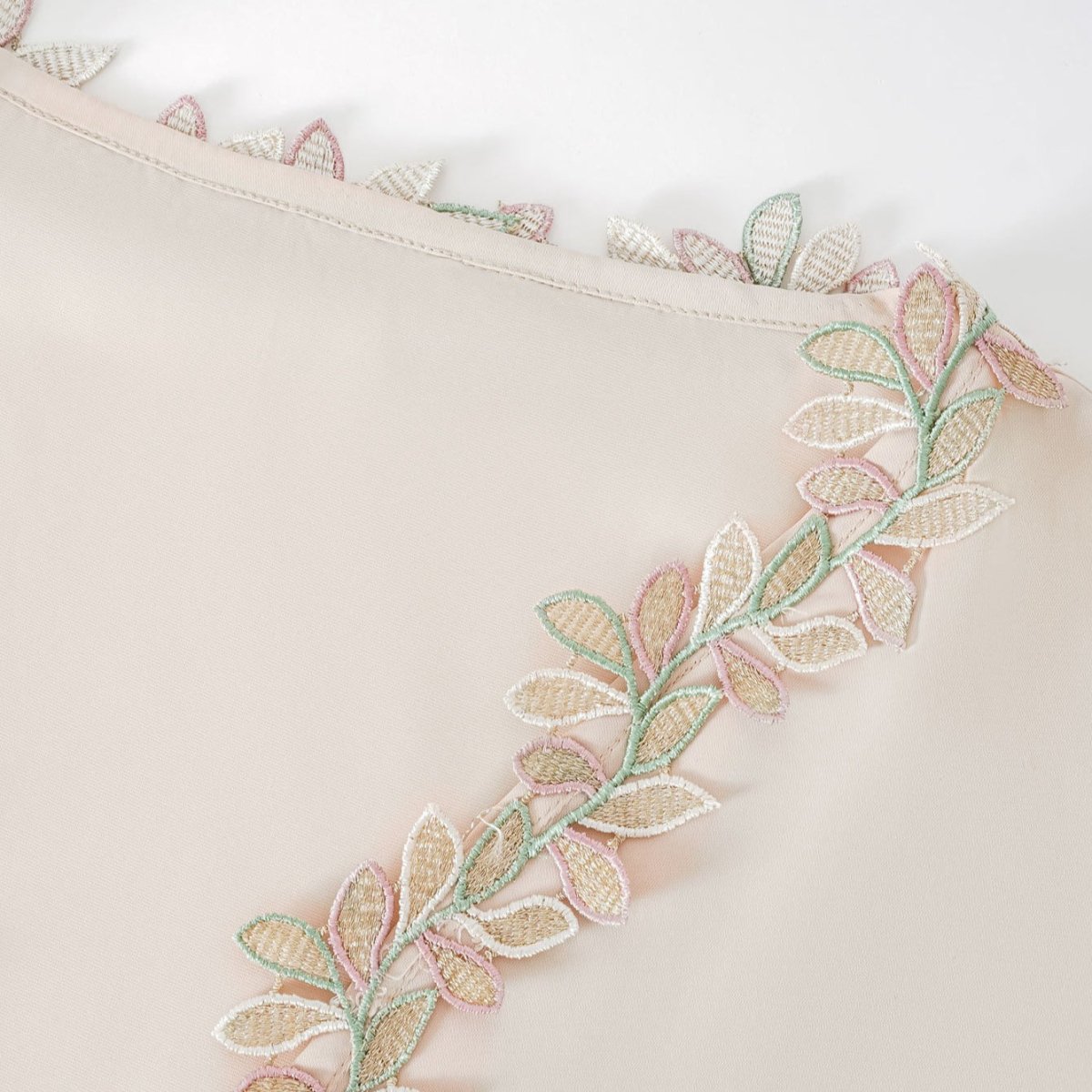 Leaf Lace Trim Abaya | Elegant Embroidered Open - Front Maxi Dress(MOA255) - Mariam's Collection