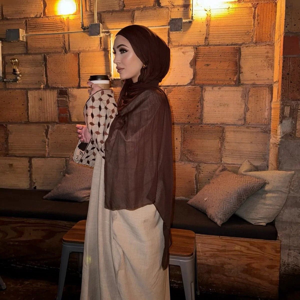 Luxury Muslim Embroidered Elegant Open Abaya Dress. (MOA160) - Mariam's Collection