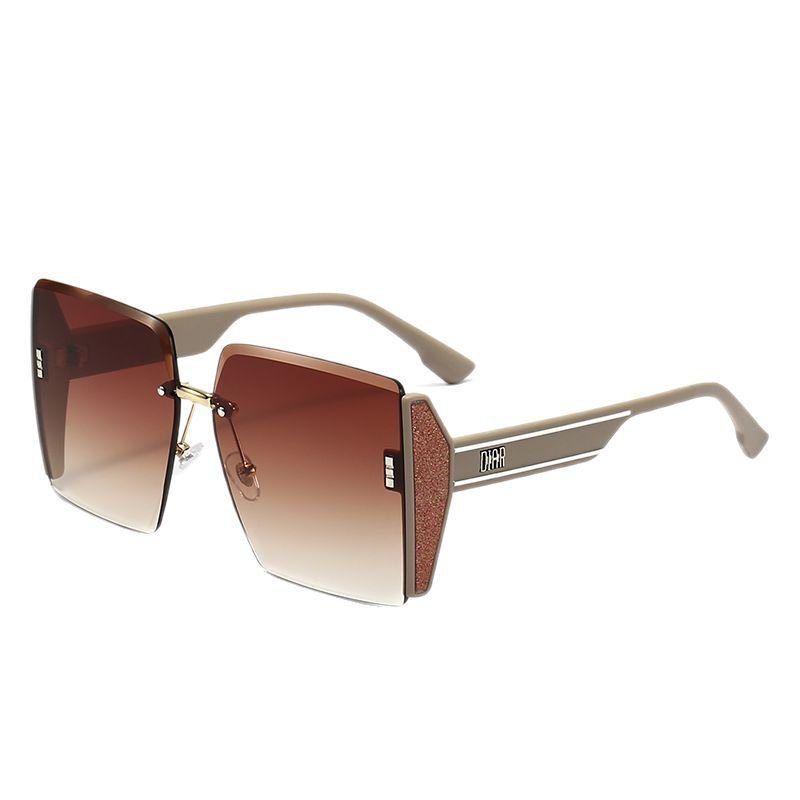 Luxury Square Sunglasses Face - Flattering Women’s Fashion Shades (MAC267) - Mariam's Collection