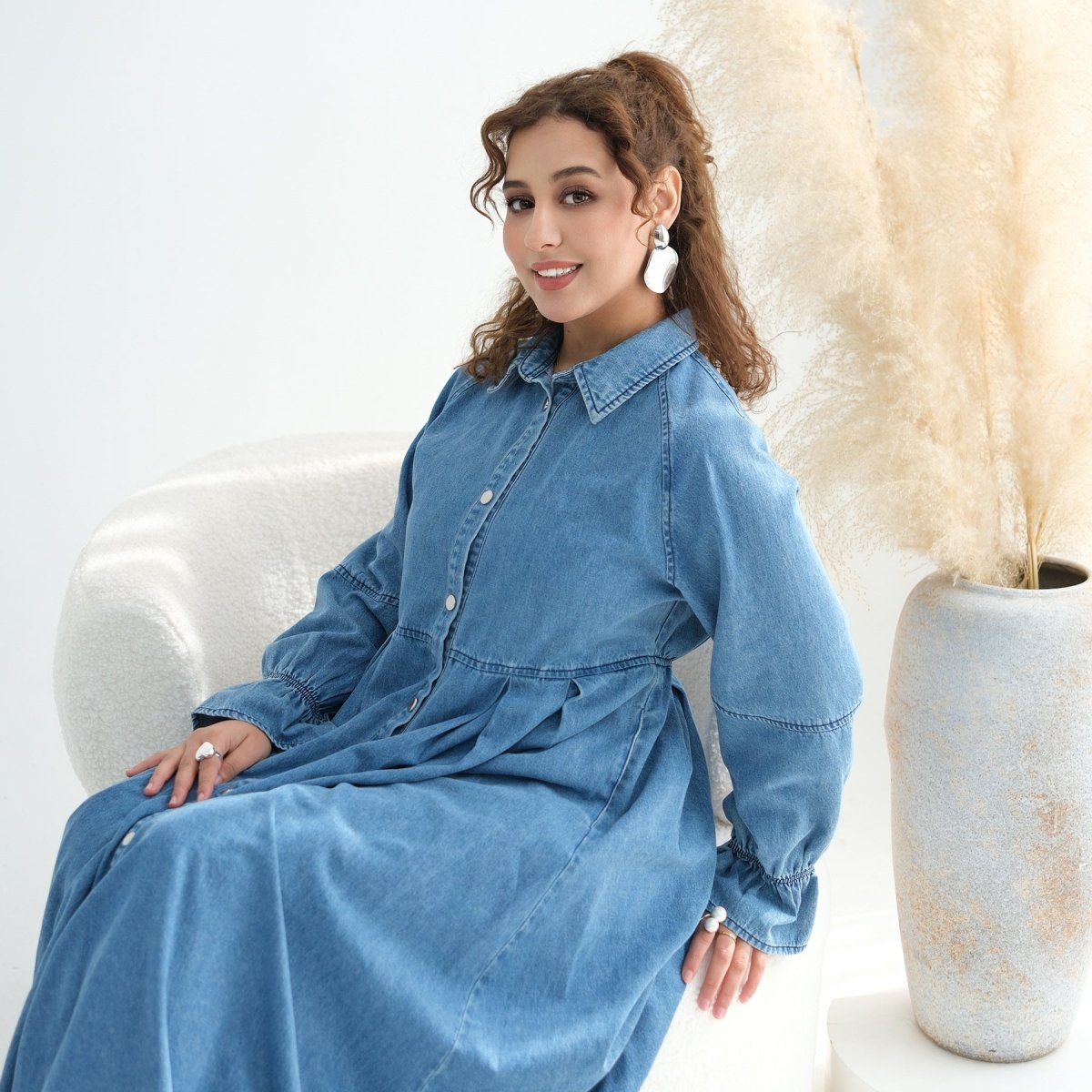 A-line pleated skirt of lyocell tencel denim abaya