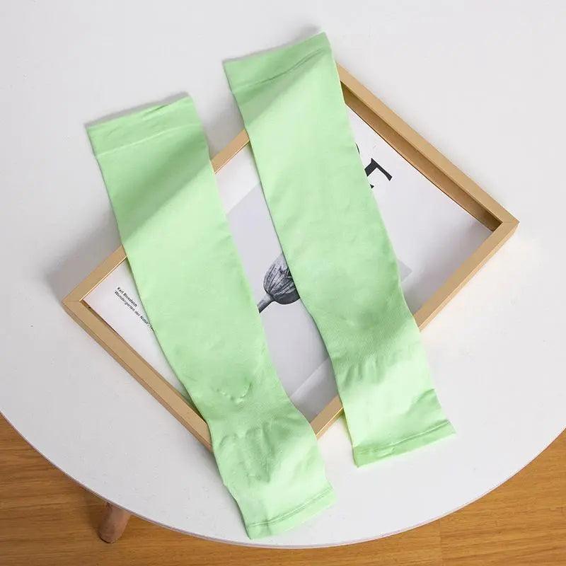 MAC021 Solid Color Sun-proof Handsocks - Mariam's Collection