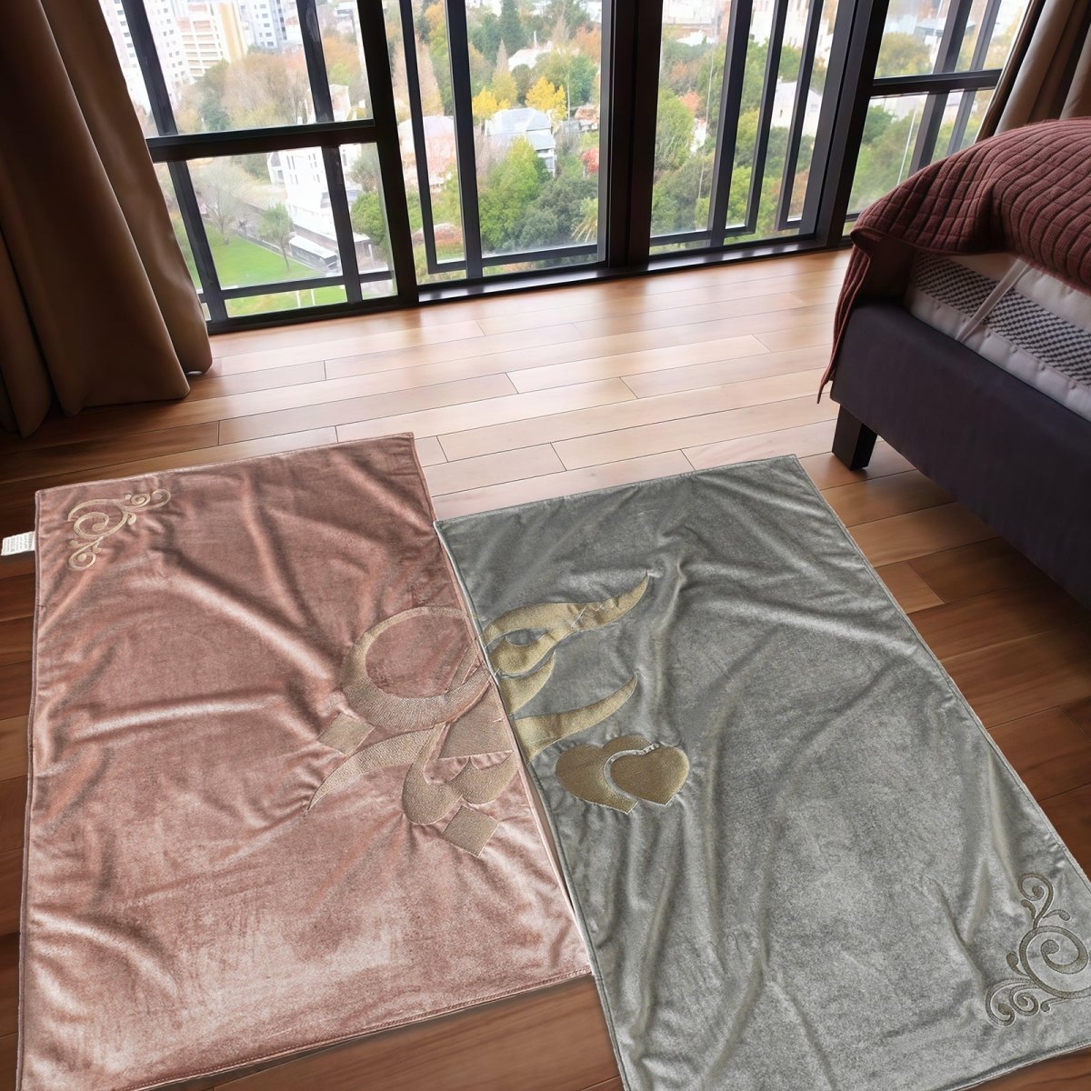 Meaningful Arabic Art German Velvet Couples Prayer Mat Set Interactive Pattern Prayer Mat (MR081) - Mariam's Collection