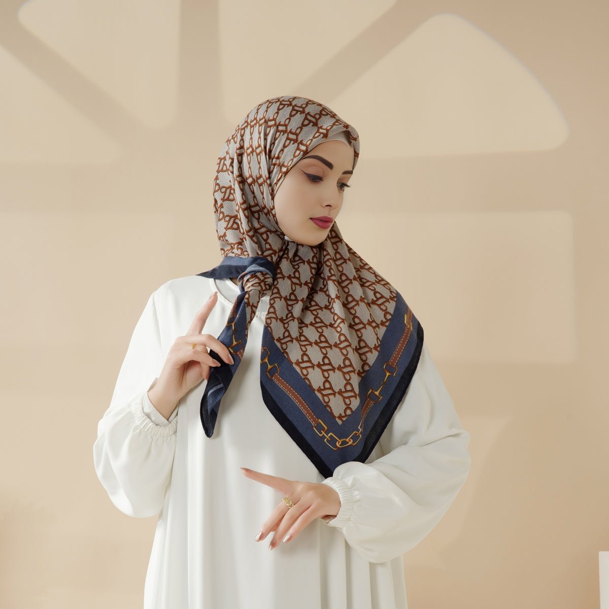 MH096 Printed Cashmere Touch Square Hijab - Mariam's Collection