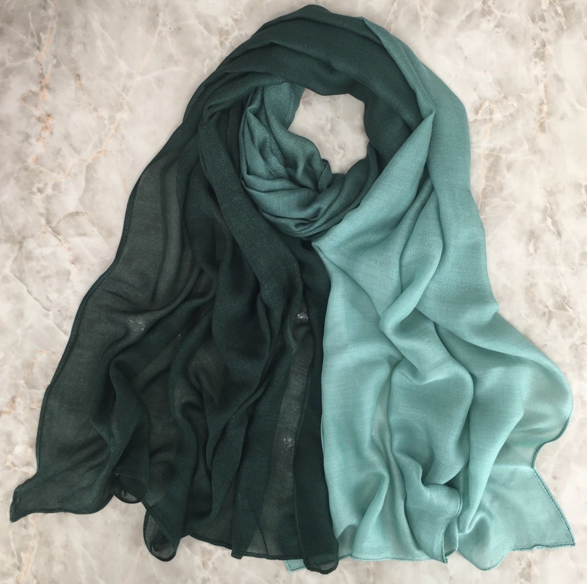 Modal Gradient Soft Hijab Color Transition Hijab (MH162) - Mariam's Collection