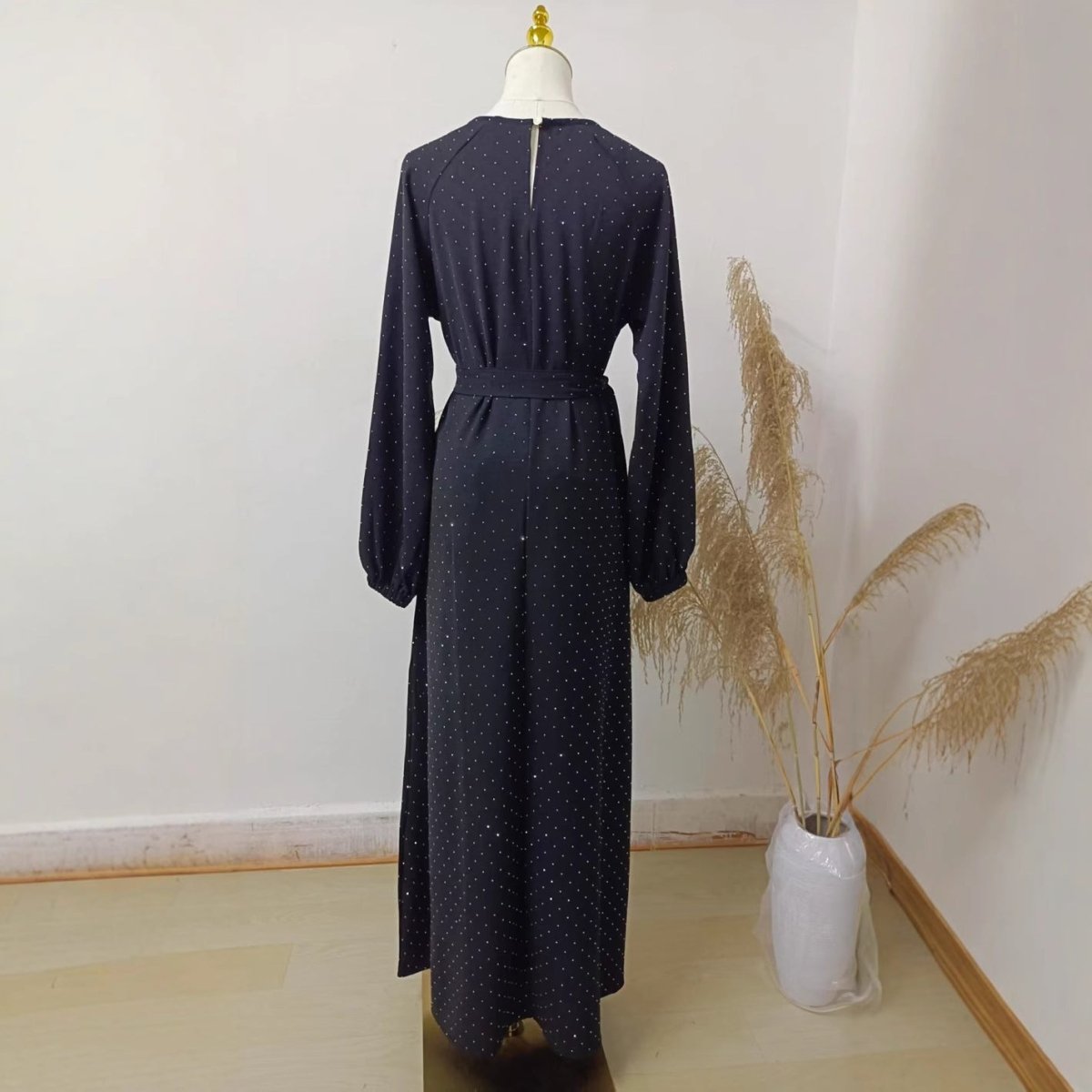 Modest Diamond Dot with Adjustable Belt Muslim Women Abaya.(MA158) - Mariam's Collection