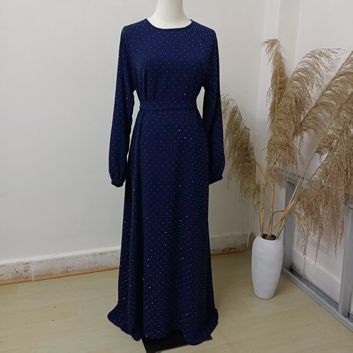 Modest Diamond Dot with Adjustable Belt Muslim Women Abaya.(MA158) - Mariam's Collection