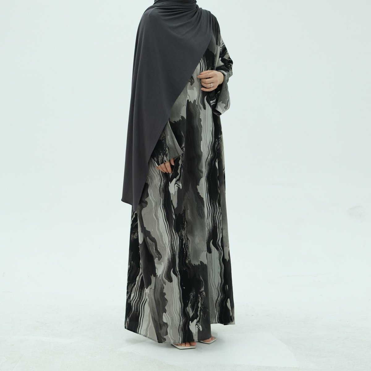 Modest Islamic Fashion Artistic Floral Geometric Designs Elegant Printed Cardigan Abaya. (MOA154) - Mariam's Collection