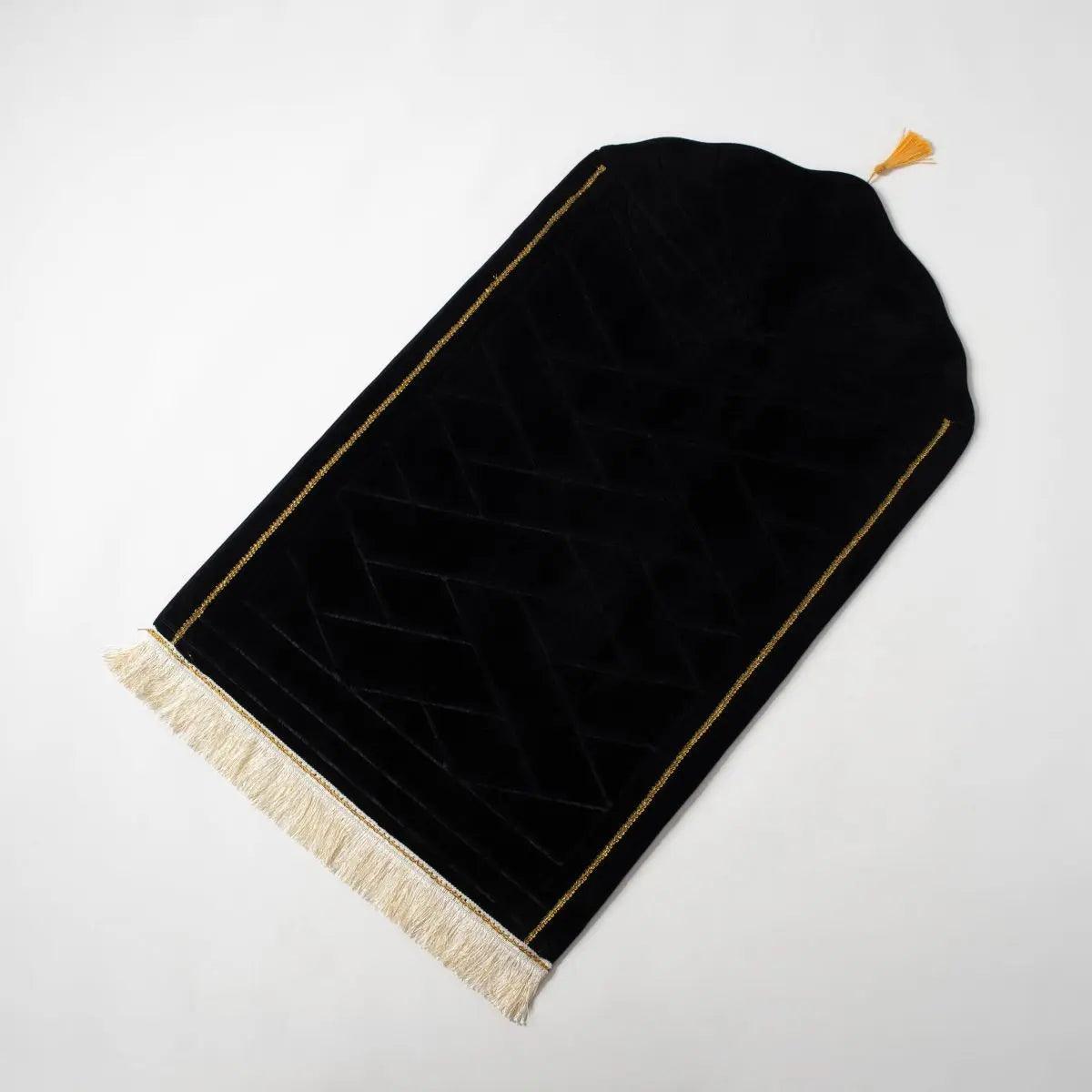 MR053 Thickened Embossed Flannel Prayer Mat - Mariam's Collection