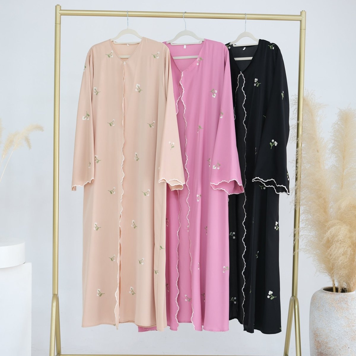 Open Abaya With Flower Embroidery | Floral Embroidered Elegant Open Abaya (MOA101) - Mariam's Collection