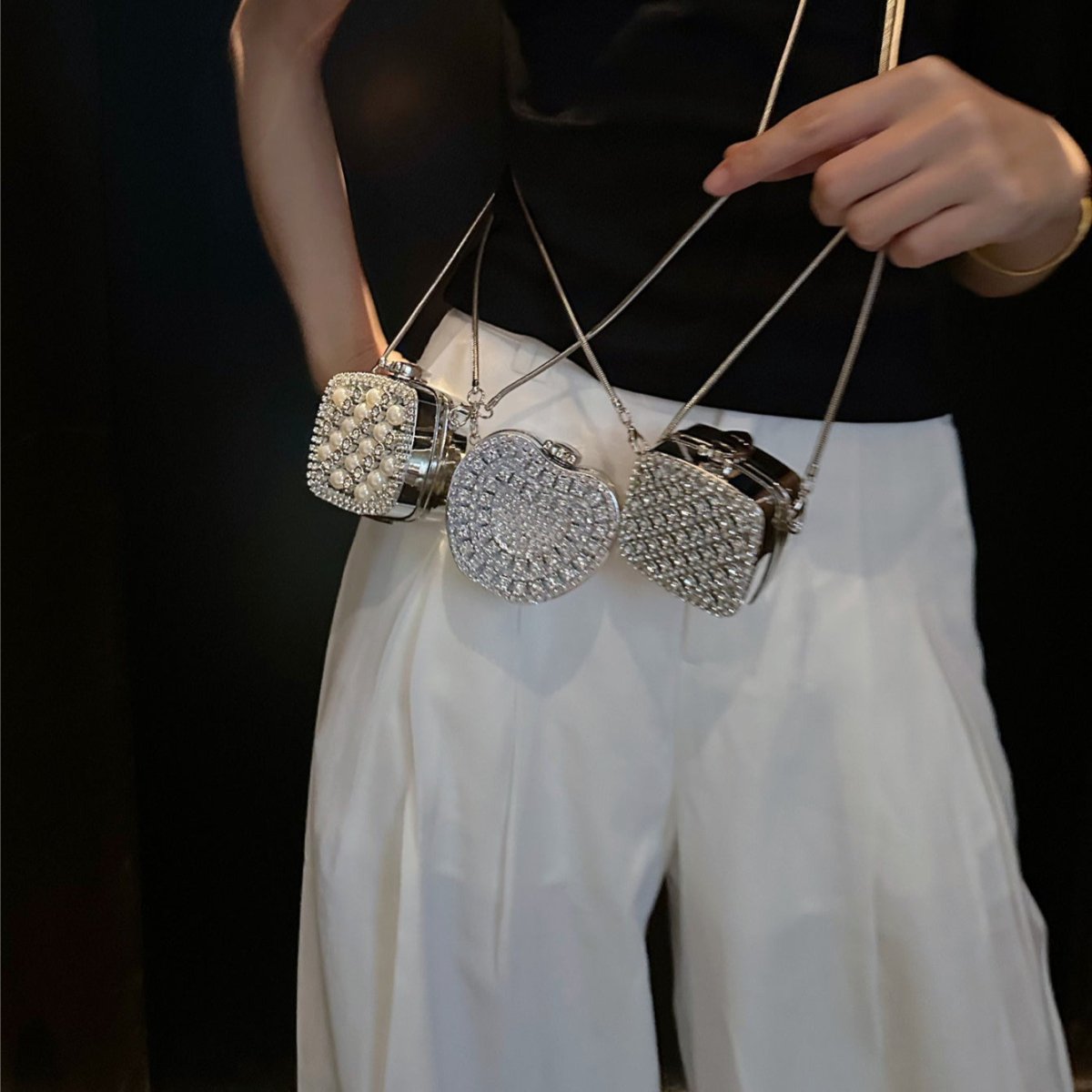 Palm - Sized Diamond Mini Clutch Silver Glamour Gala Bag (MAC281) - Mariam's Collection