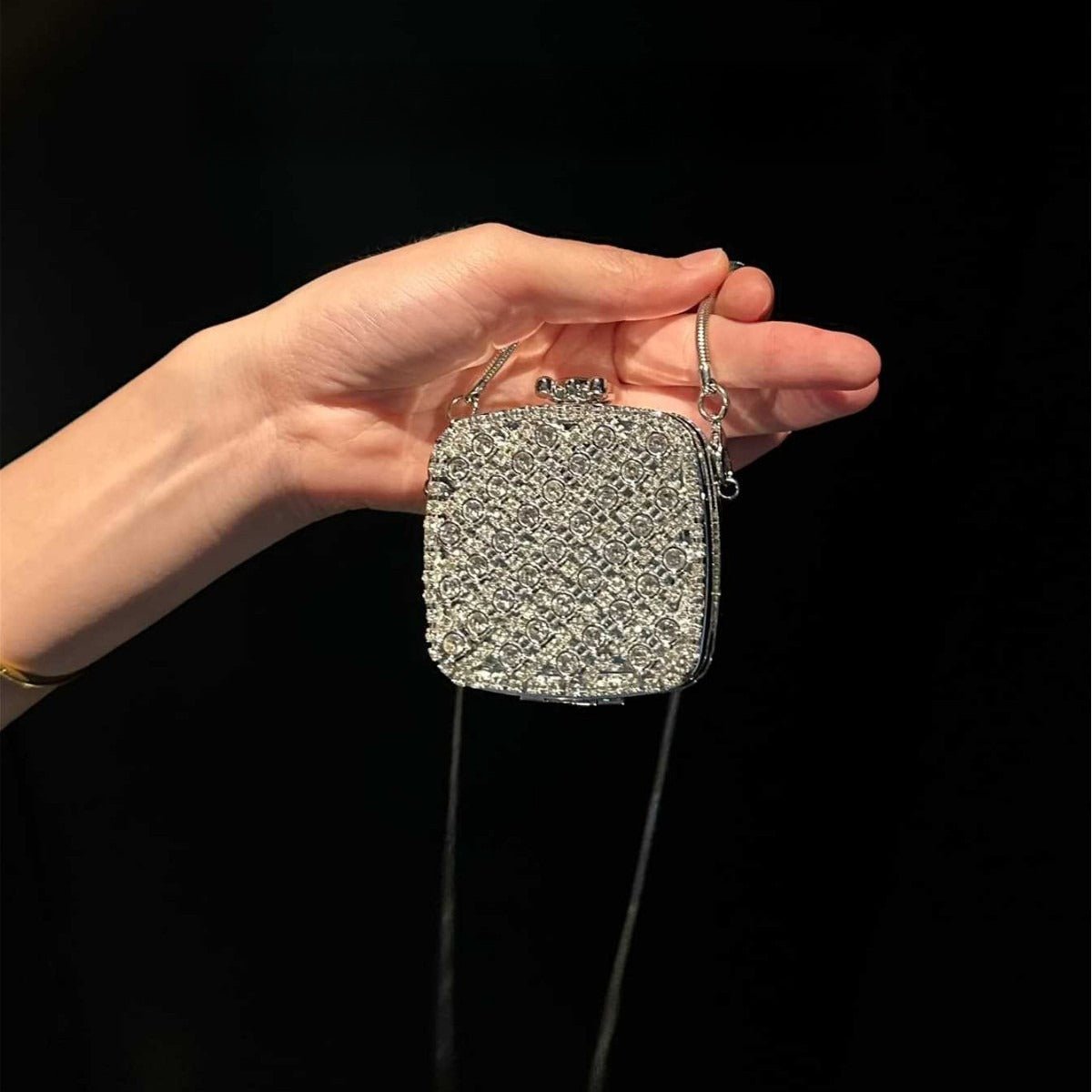 Palm - Sized Diamond Mini Clutch Silver Glamour Gala Bag (MAC281) - Mariam's Collection