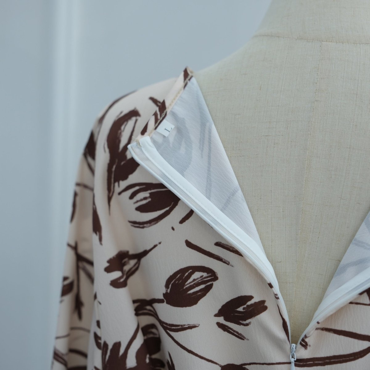 Printed Washed-Crinkle Bell Sleeve Maxi Dress(MS474) - Mariam's Collection