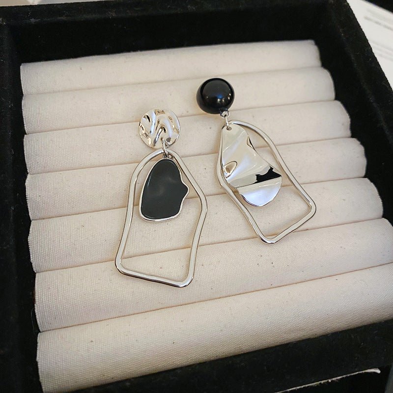 Sculptural Asymmetric Drop Earrings with Abstract Lines (MAC321) - Mariam's Collection