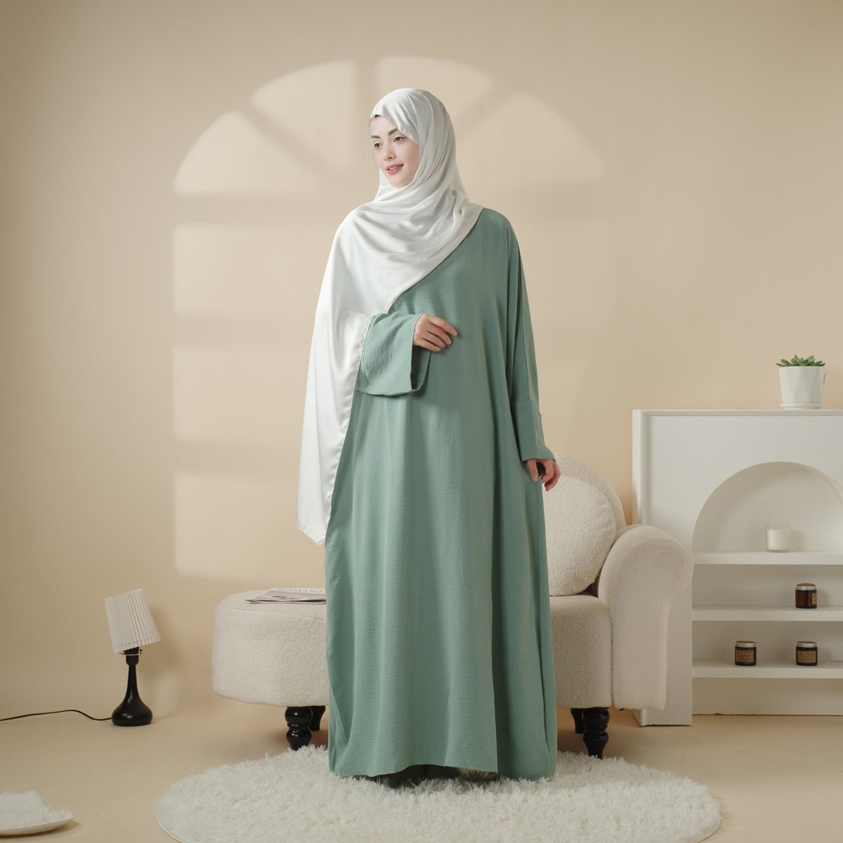 Simple Vintage Pleated Abaya (MA042) - Mariam's Collection