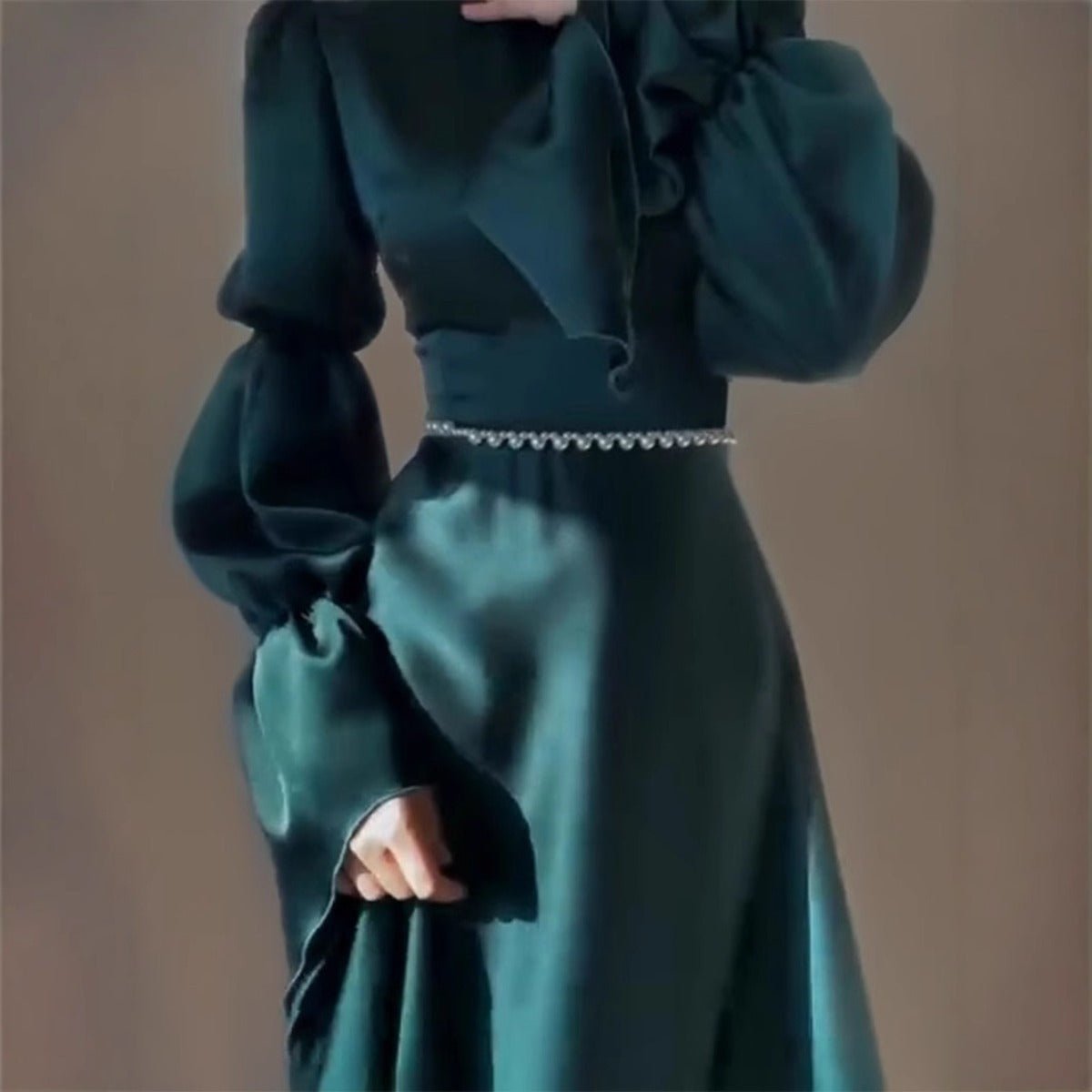 Luxury Slim-Fit Long Sleeve Dress Abaya | Emerald Green Maxi Dress (MA217)