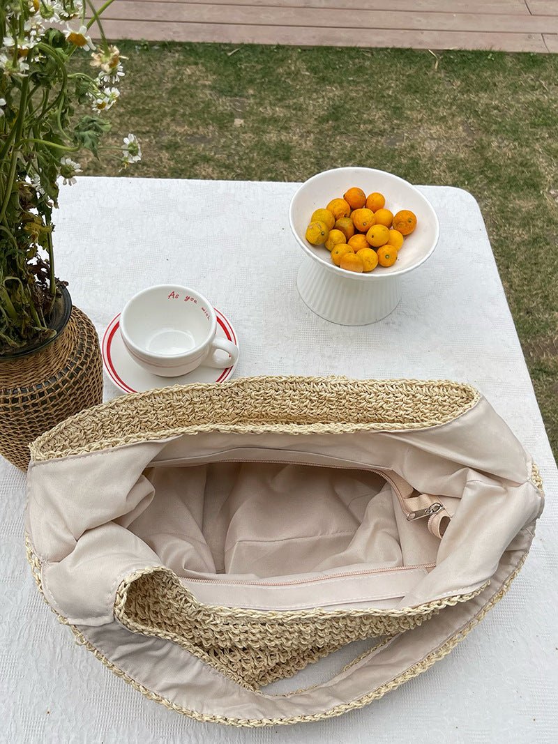 Straw Beach Bag for Women Fashionable Summer Versatile Large - capacity Holiday Style Straw Tote Bag (MAC241) - Mariam's Collection