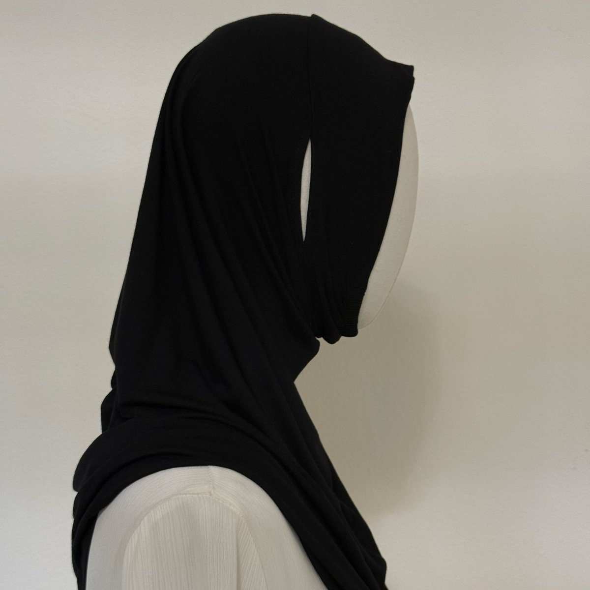 Stretch-Fit Instant Hijab — Cotton Modal, Earphone-Friendly (MH224) - Mariam's Collection