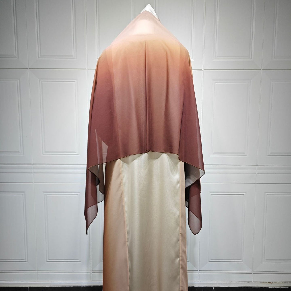 Long relaxed sleeve detail of brown open abaya