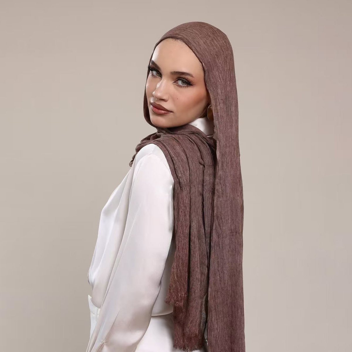 Vintage Charm, Modern Grace Shawl Hijab (MH171) - Mariam's Collection