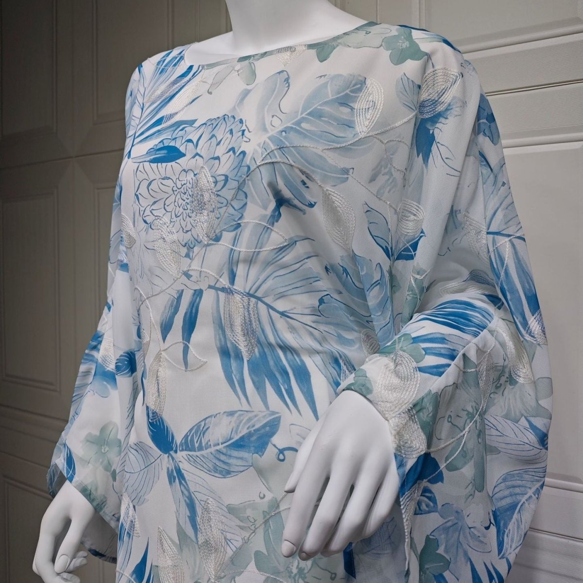 Watercolor Floral Kaftan Abaya | Batwing Sleeve Pullover(MA371) - Mariam's Collection