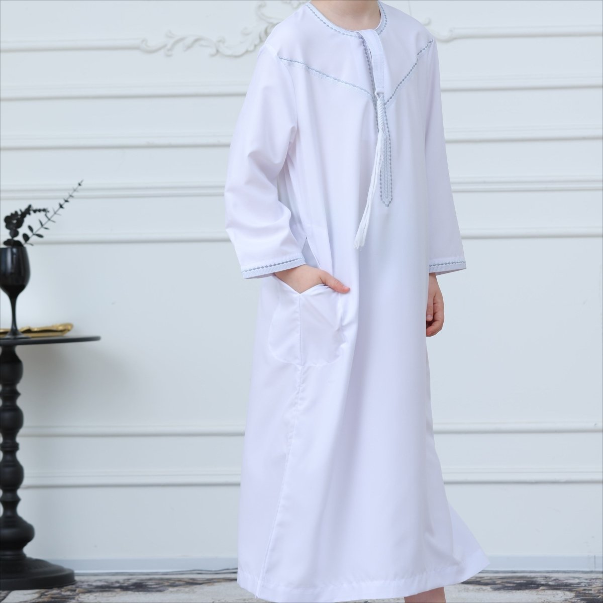 Boys White Kaftan Thobe – Embroidered Kids Thobe with Tassel